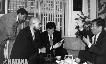Recordando a: UN YONG KIM